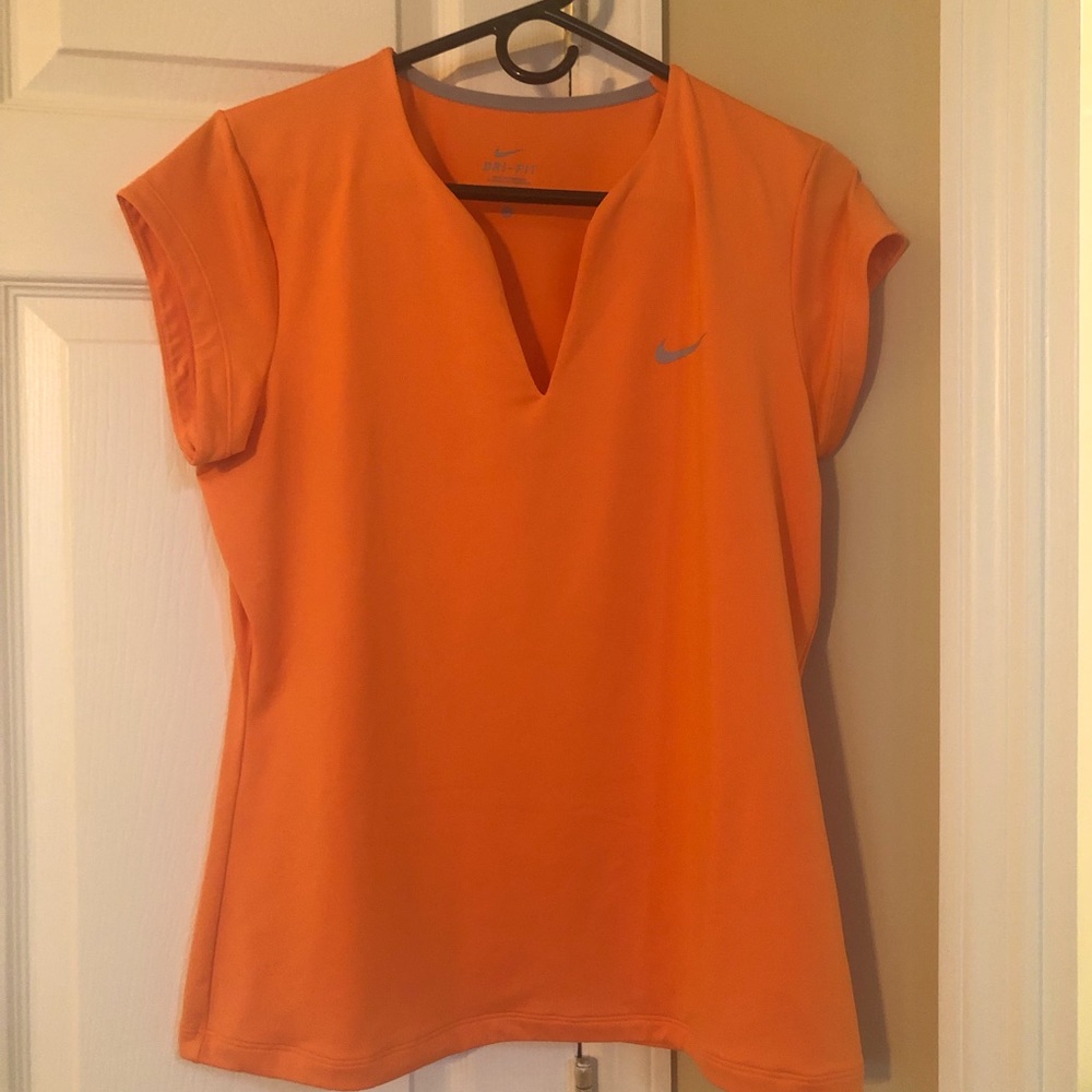 Athletic top